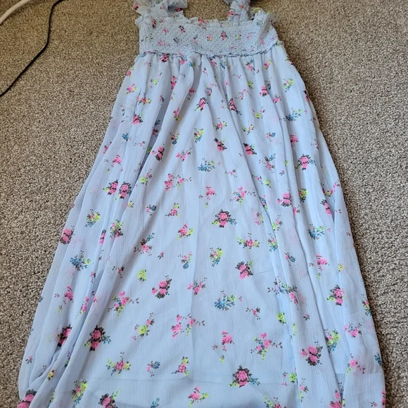 Maternity Motherhood Ditsy Floral Sleeveless Ruffle Shoulder Smocked Dress - Picture 9 of 14